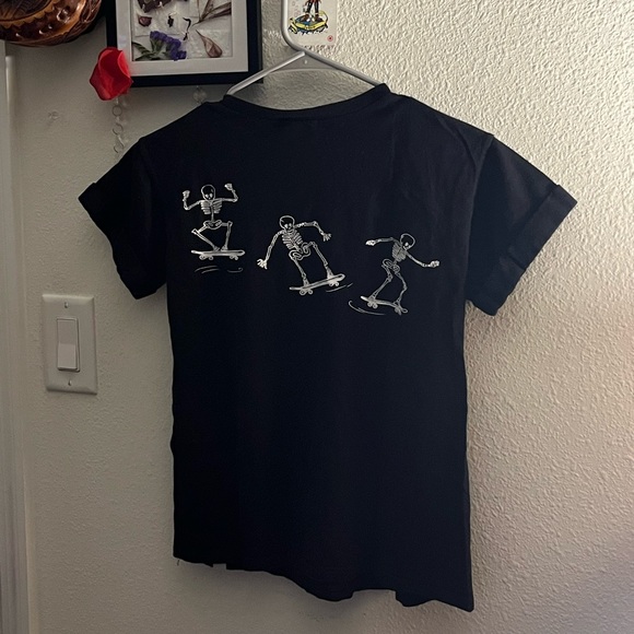 100% Cotton Local Lab T-shirt! <3 - Picture 3 of 3